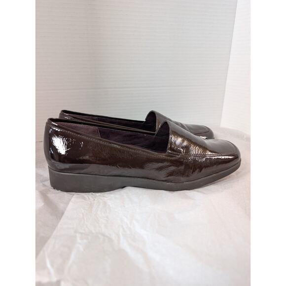 Dark Brown Loafers Patent Leather , Preppy, Heritage, Size 10. Worthington. - Picture 5 of 9